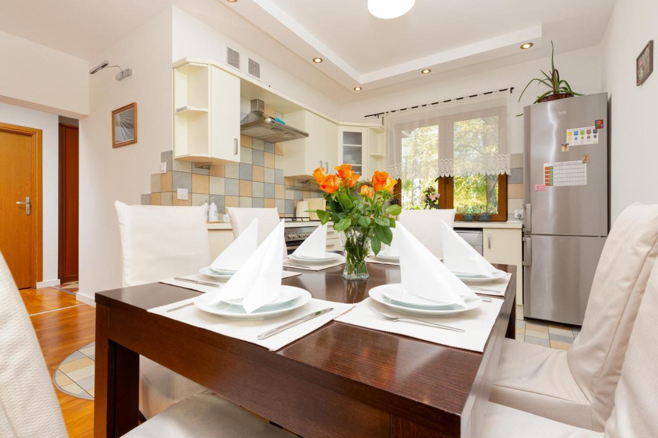 Вилла Holiday House Cinema Experience Warsaw Michalowice By Renters Экстерьер фото