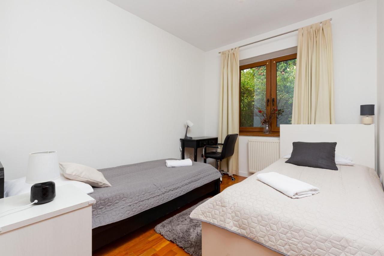 Вилла Holiday House Cinema Experience Warsaw Michalowice By Renters Экстерьер фото
